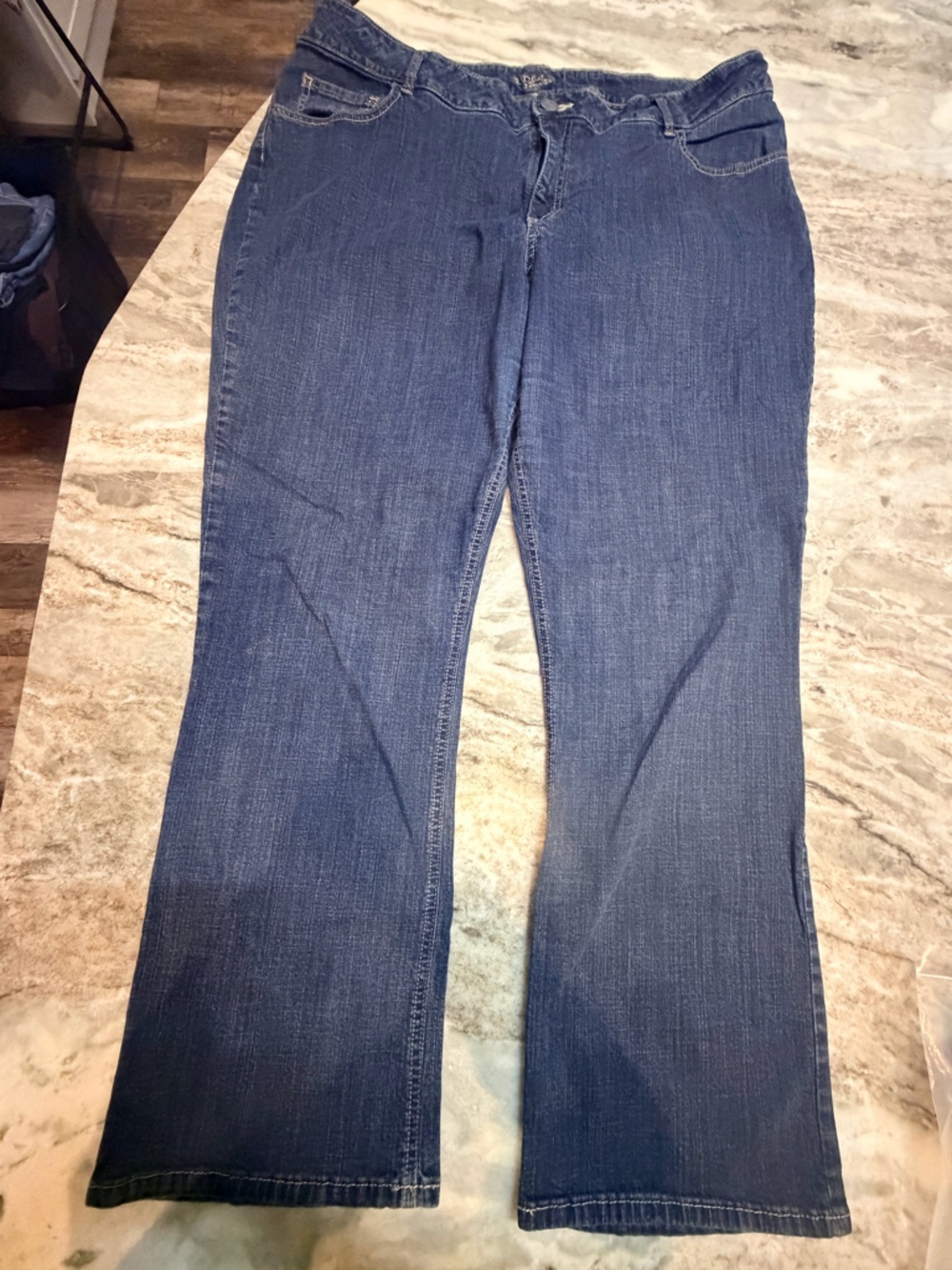 Riders by Lee Jeans Womens 24W Plus Size Straight Leg Medium Wash Denim